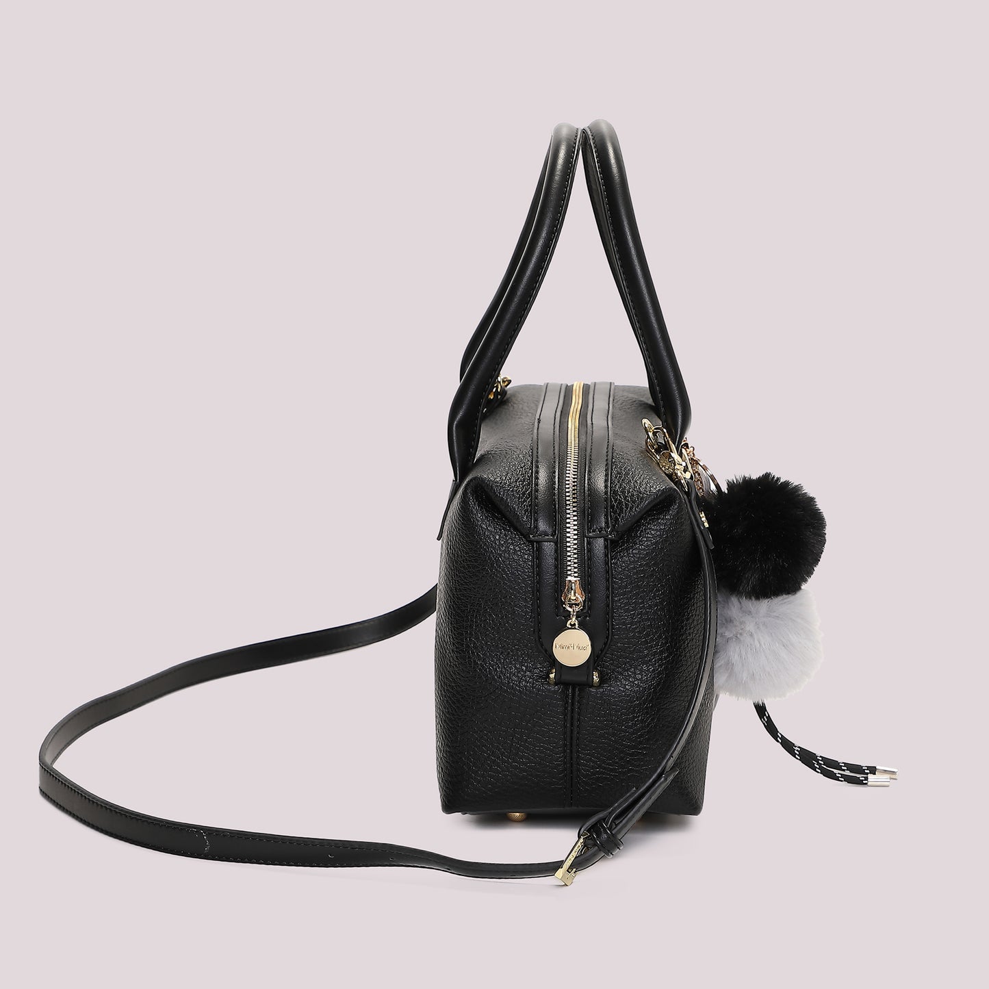 BORSA A BAULETTO CON DETTAGLIO APPESO