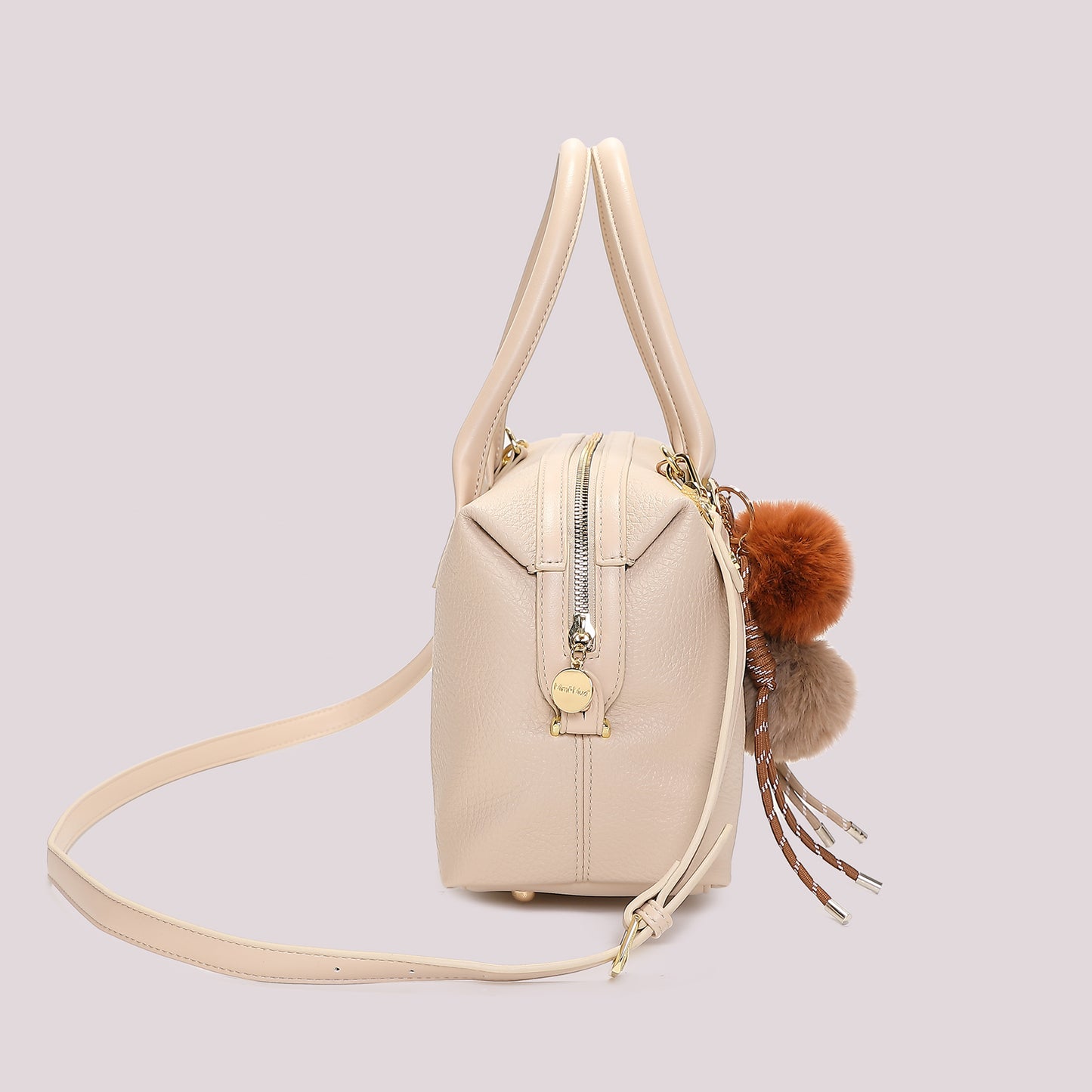 BORSA A BAULETTO CON DETTAGLIO APPESO