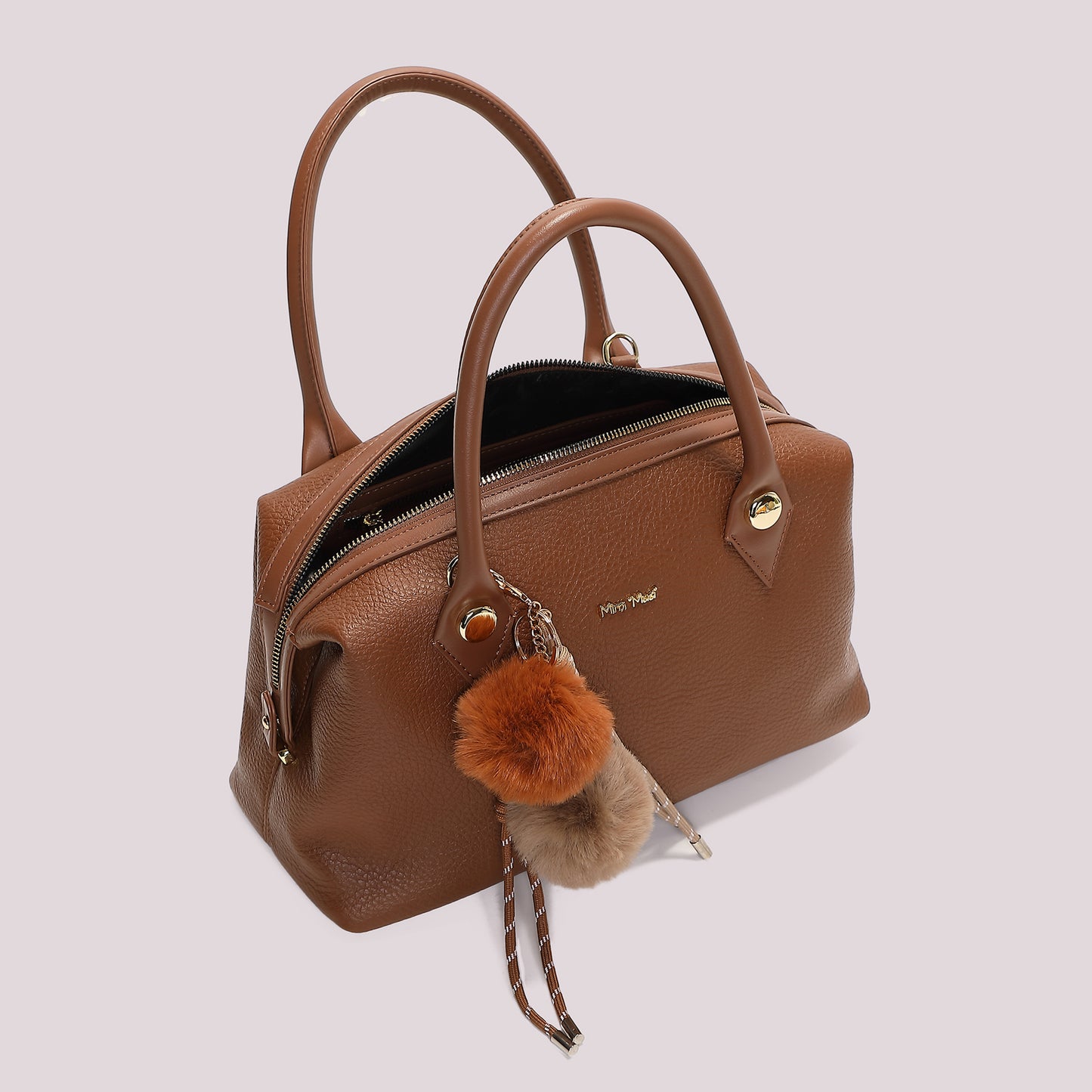 BORSA A BAULETTO CON DETTAGLIO APPESO