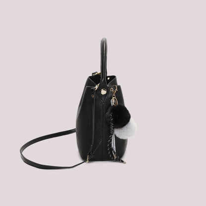 BORSA A SECCHIELLO CON DETTAGLIO APPESO