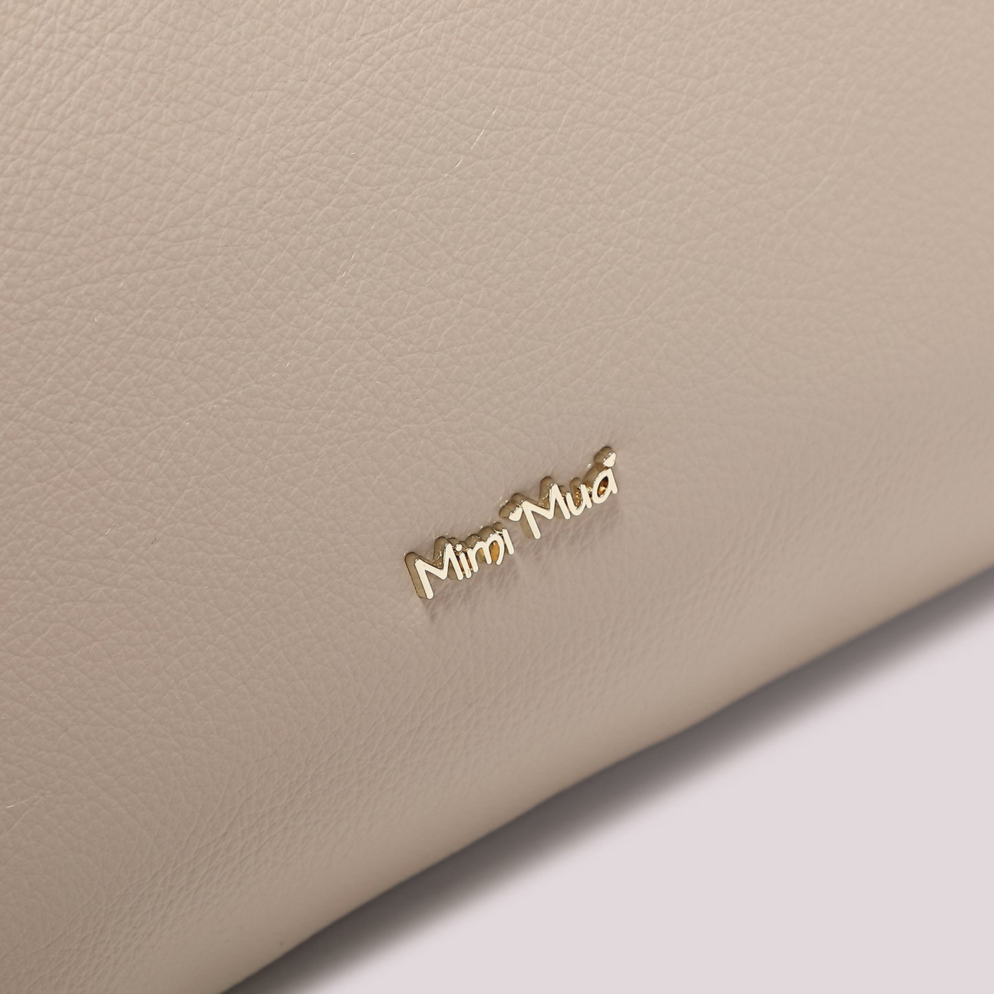 BORSA A BRACCIO CON CHIUSURA A GIRO