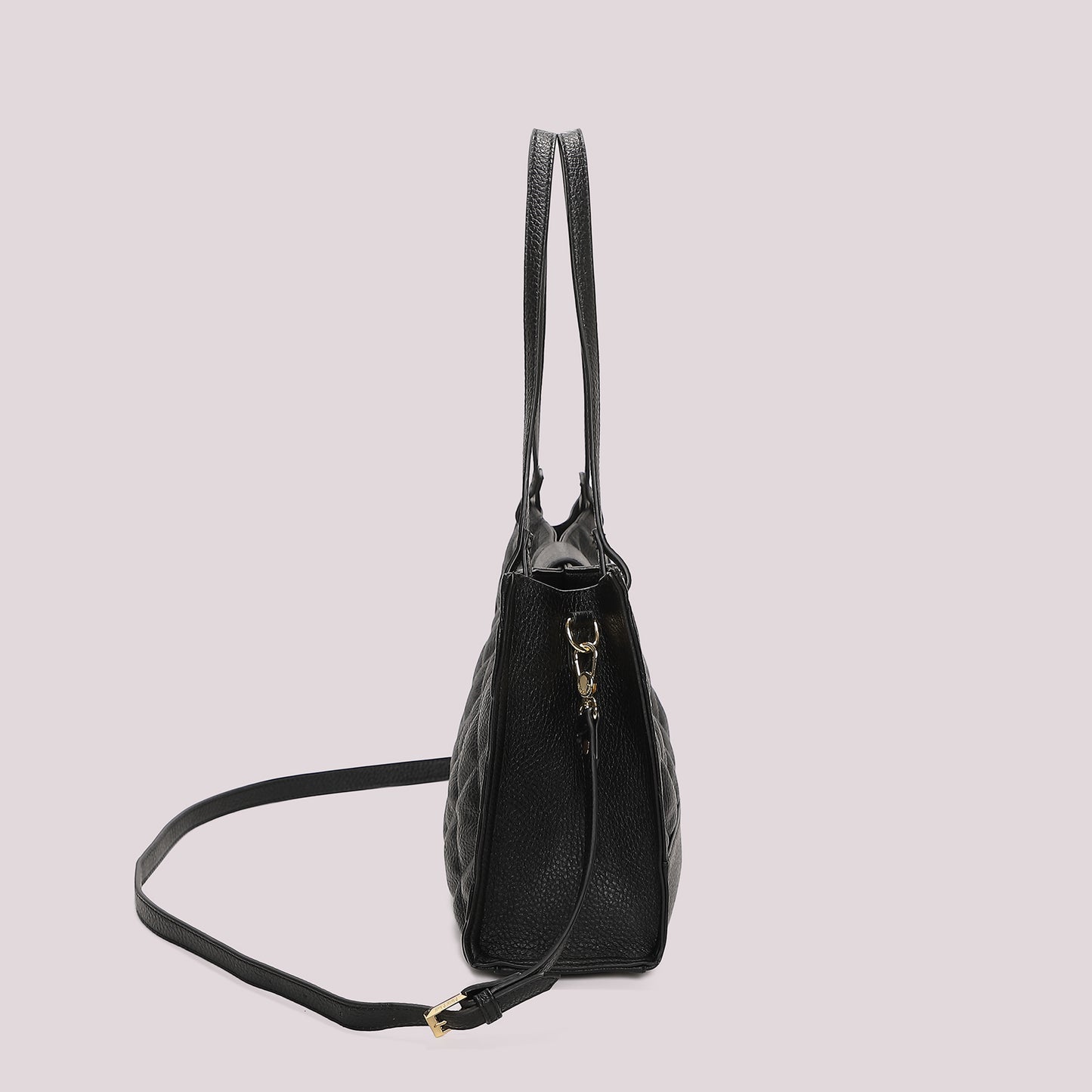 BORSA SHOPPING TRAPUNTATA CON BASE LISCIA