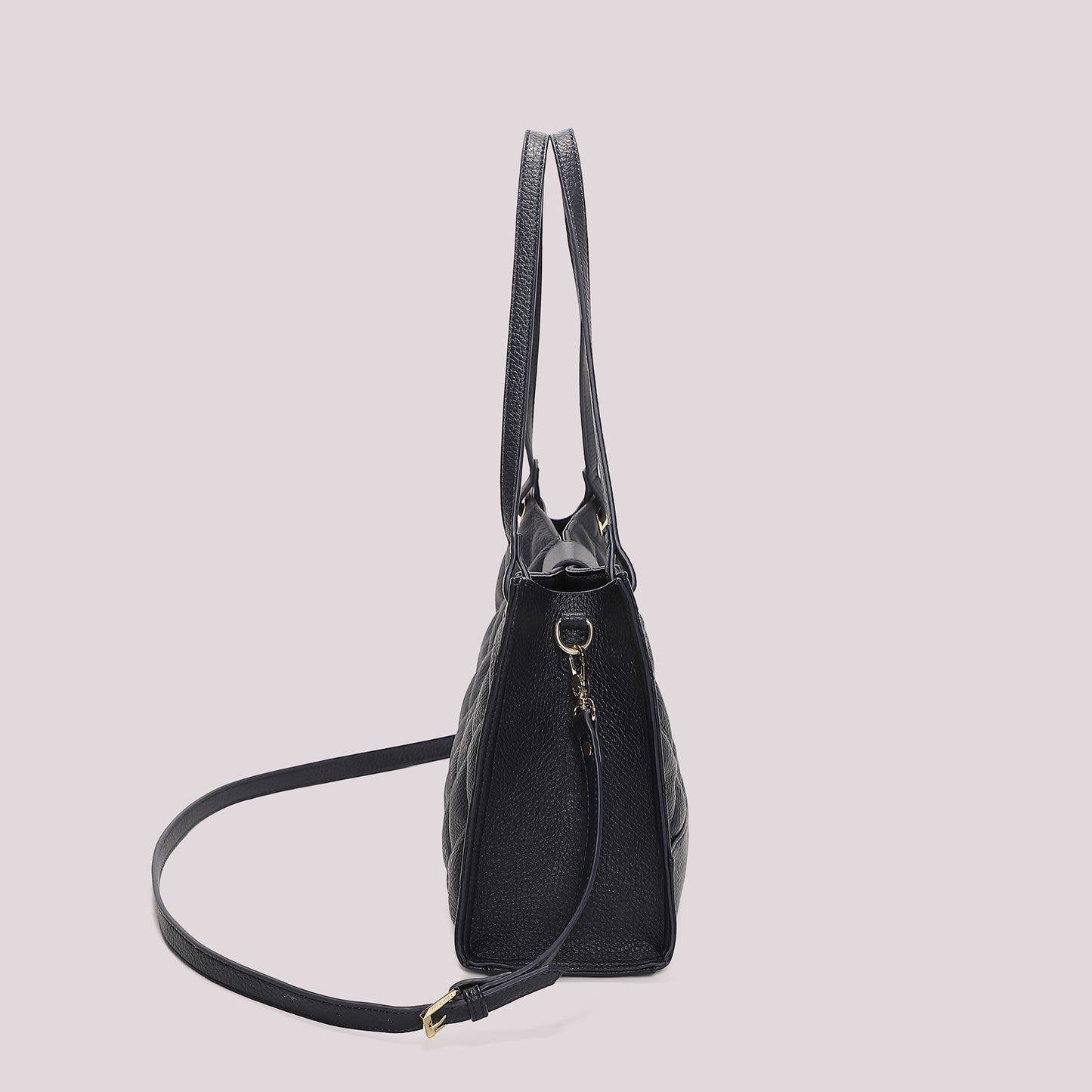 BORSA SHOPPING TRAPUNTATA CON BASE LISCIA