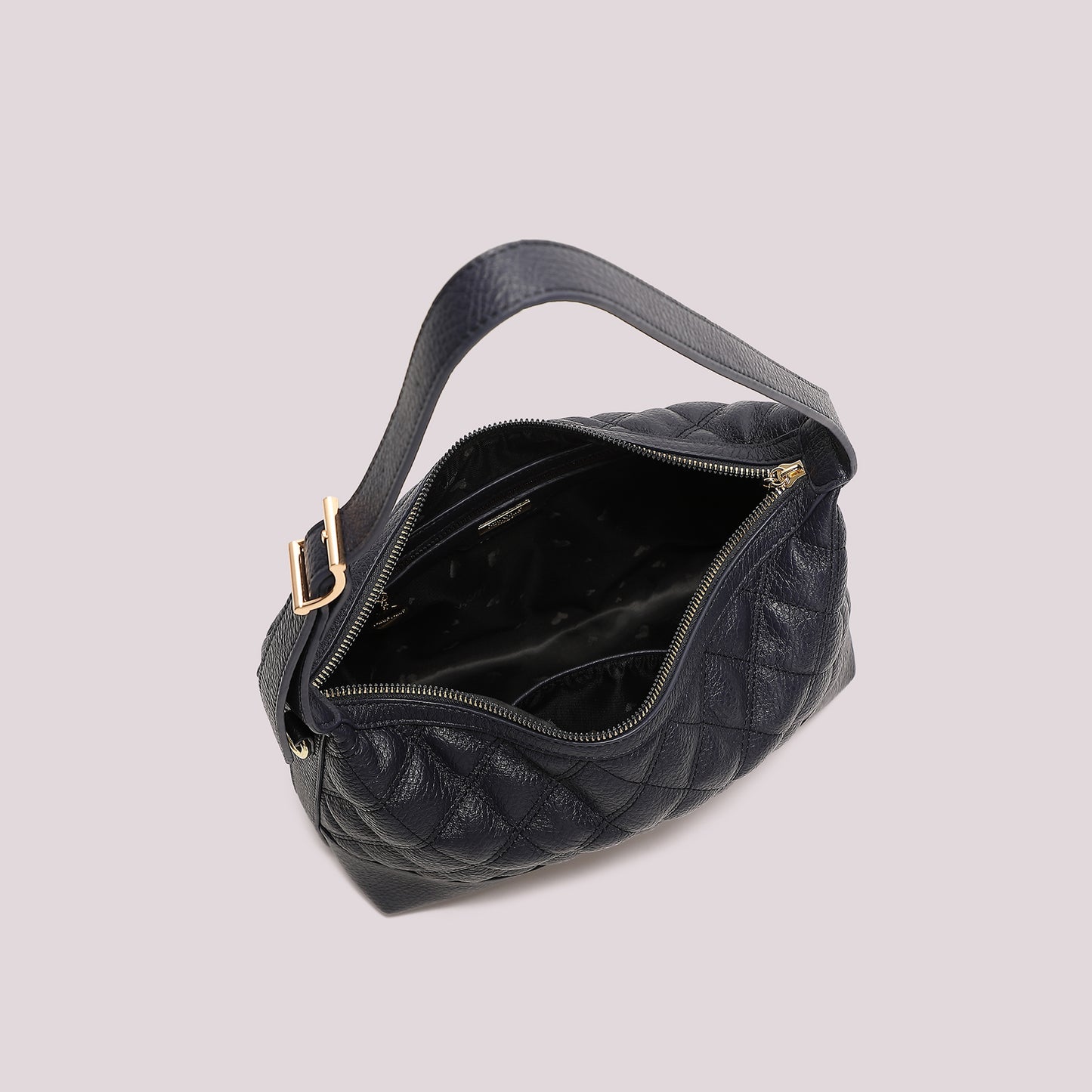 BORSA A SPALLA TRAPUNTATA CON BASE LISCIA