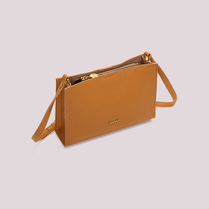 BORSA A TRACOLLA CON DETTAGLI SATINATI