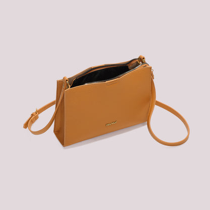 BORSA A TRACOLLA CON DETTAGLI SATINATI
