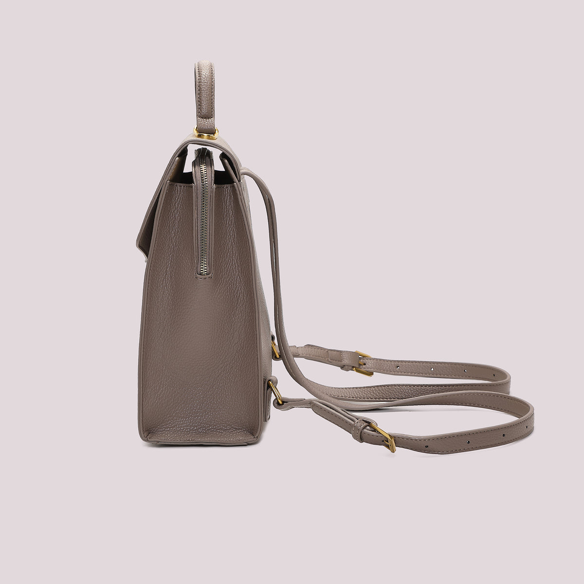 ZAINO CON DETTAGLI SATINATI