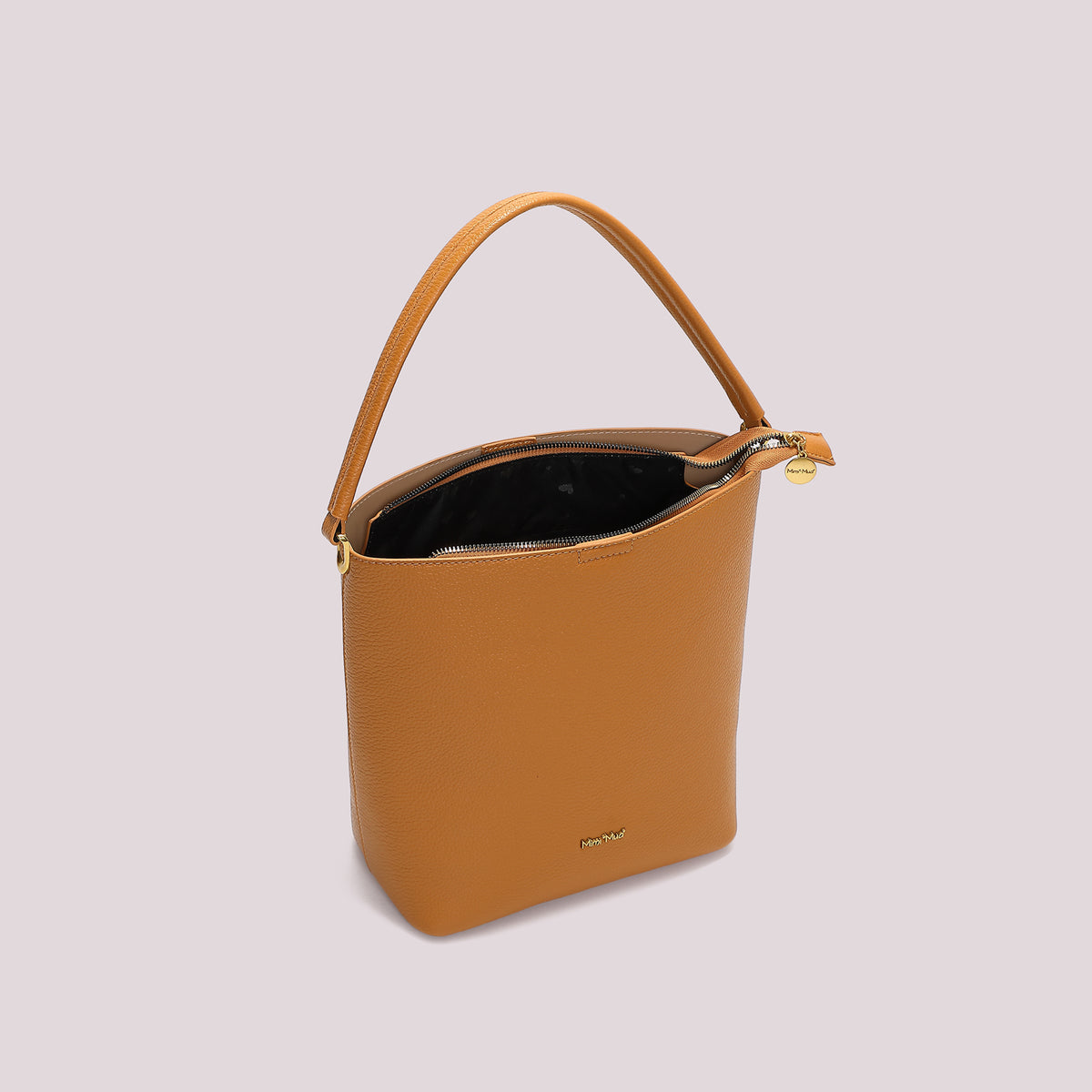 BORSA A SECCHIELLO CON DETTAGLI SATINATI