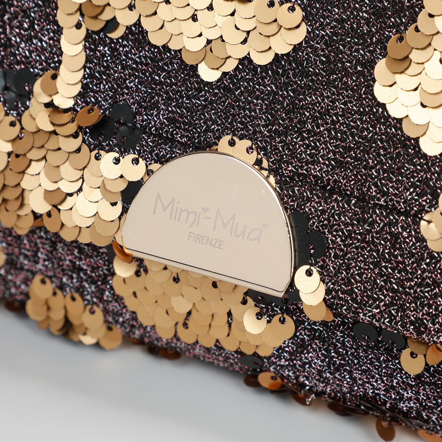 BORSA A MANO CON CATENA E PAILLETTES