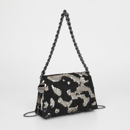 BORSA A MANO CON CATENA E PAILLETTES