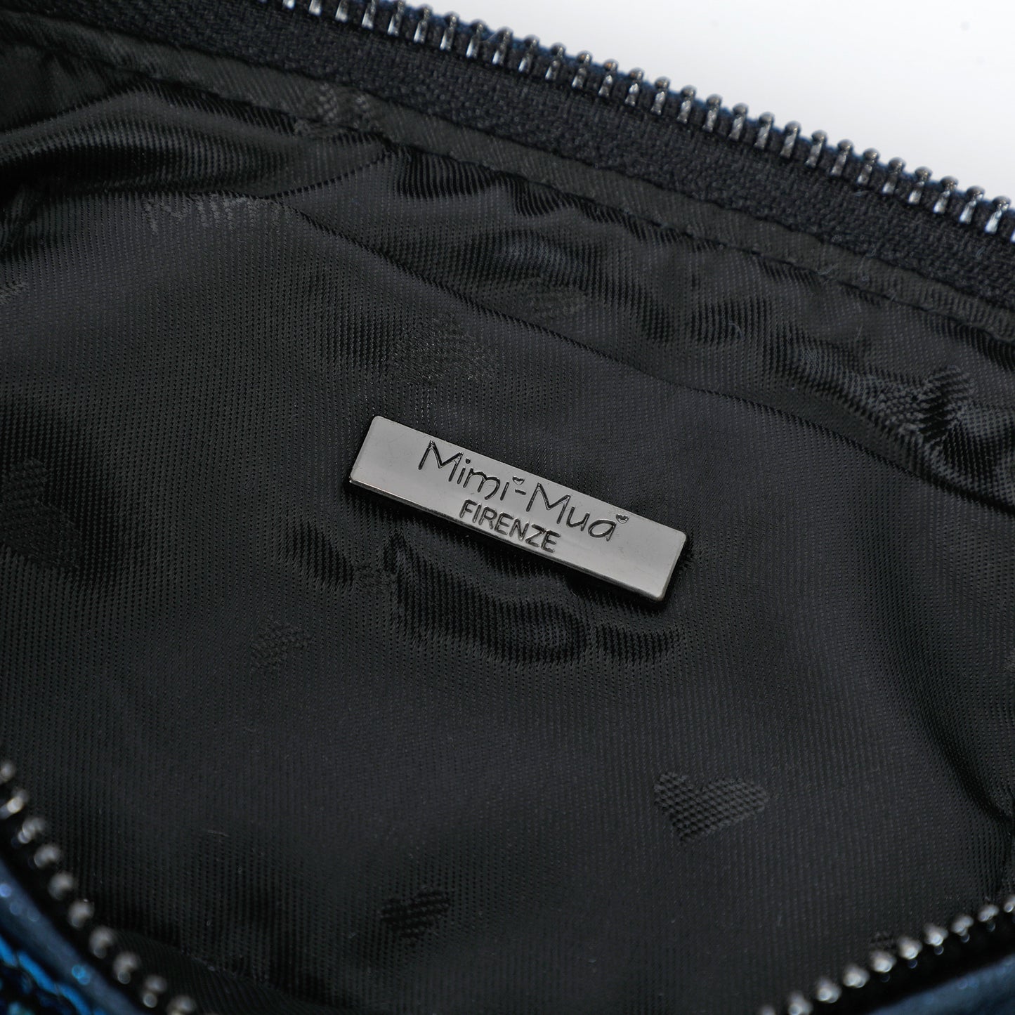 BORSA MORBIDA CON NODO