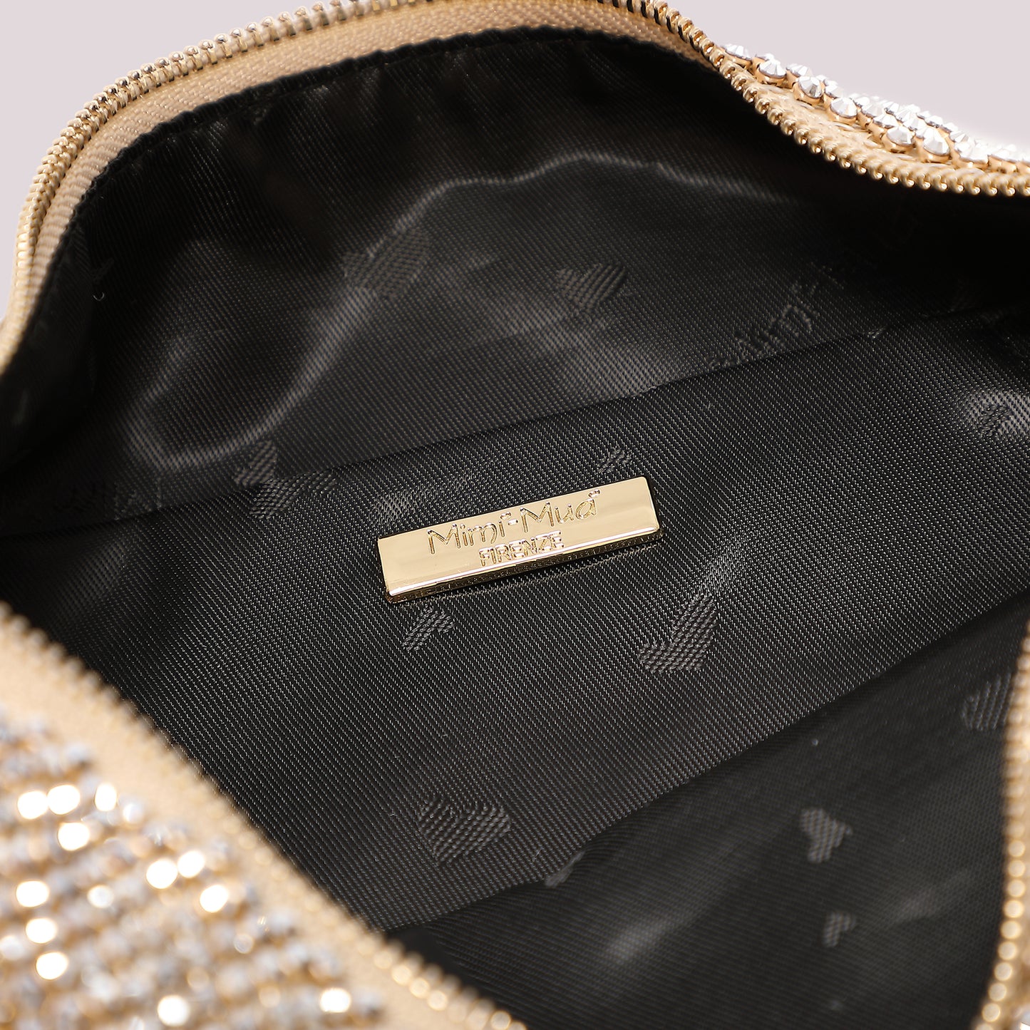 BORSA MORBIDA IN RETE DI STRASS