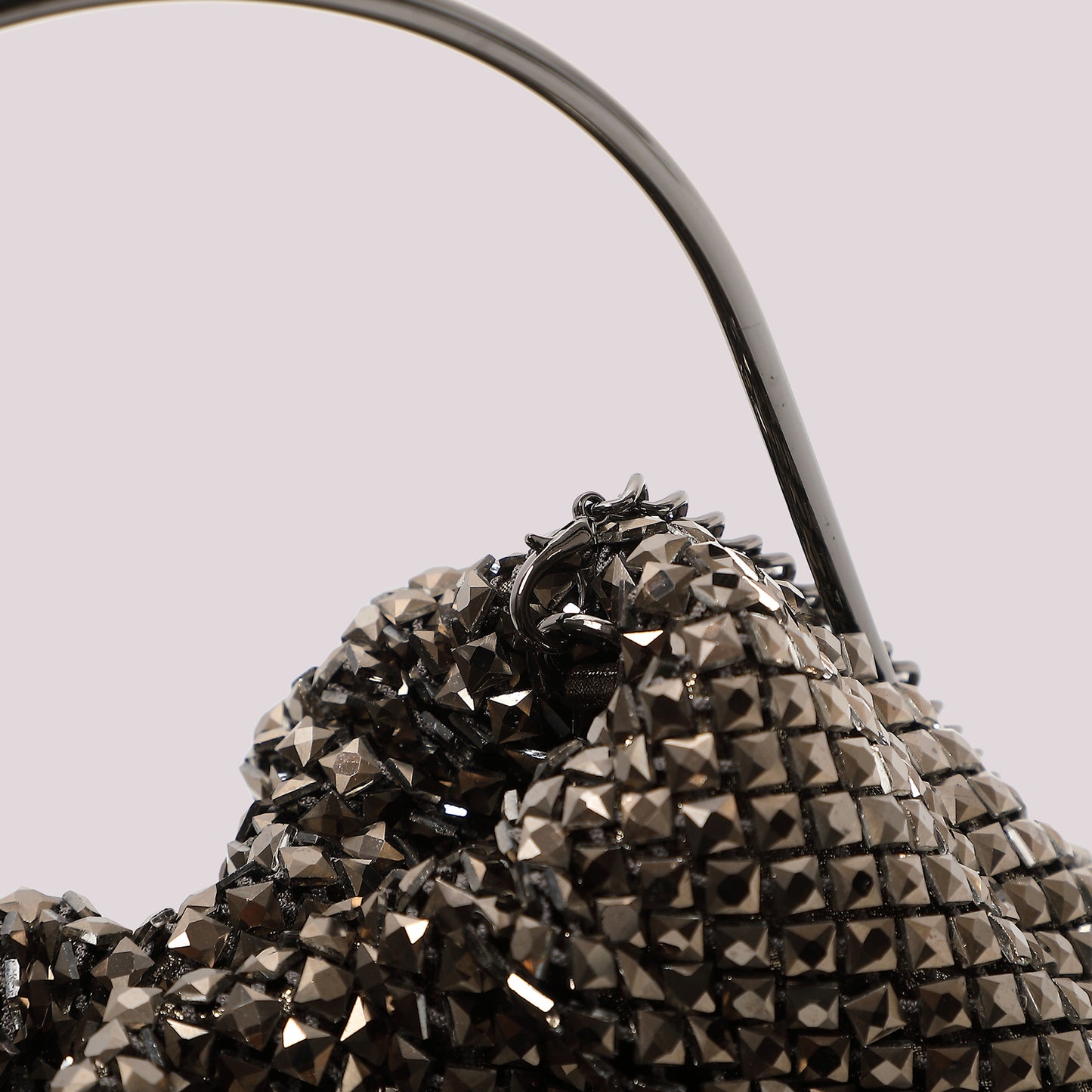 BORSA MORBIDA DI STRASS CON MANICO RIGIDO
