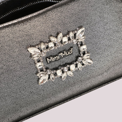 BORSA CLUTCH CON DETTAGLIO GIOIELLO