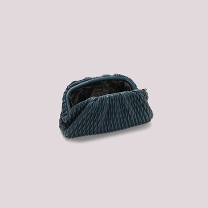 BORSA CLUTCH MORBIDA TRAPUNTATA