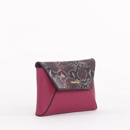 BORSA POCHETTE CON PATTA EFFETTO PITONE