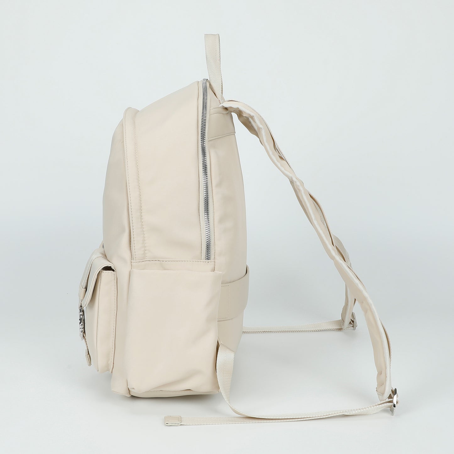 ZAINO GRANDE IN NYLON CON TASCHE