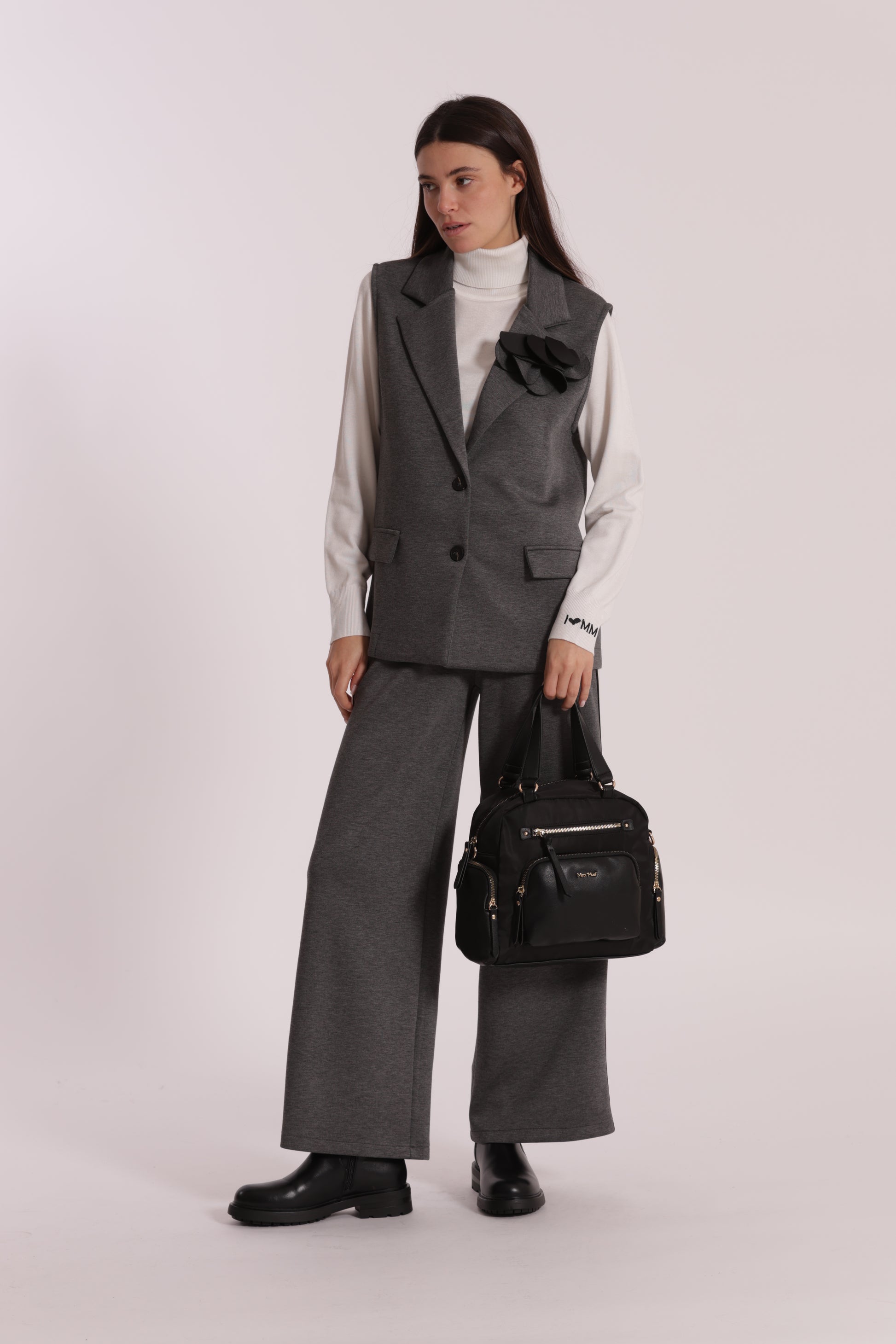 BORSA BAULETTO IN NYLON CON DETTAGLI IN PU
