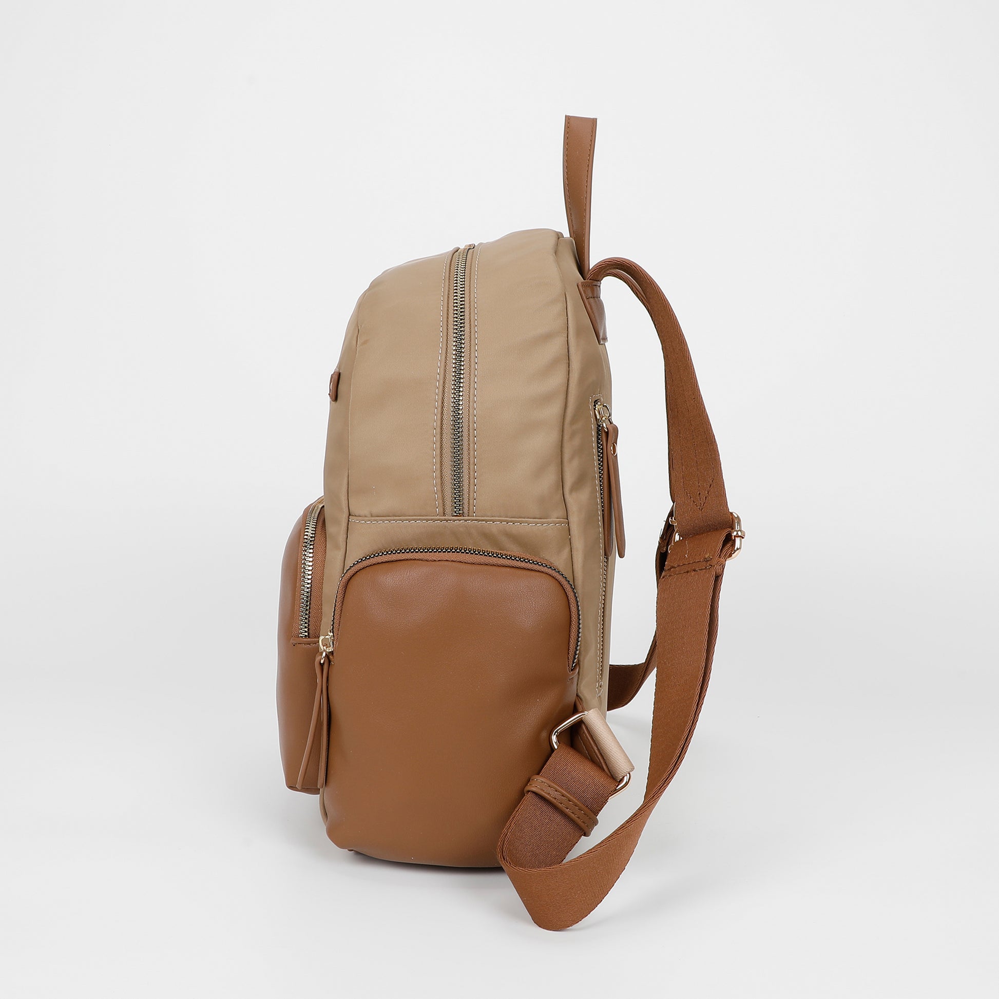ZAINO IN NYLON CON DETTAGLI IN PU