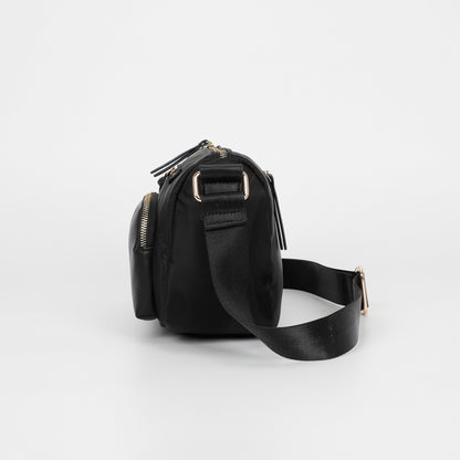 BORSA A TRACOLLA IN NYLON CON DETTAGLI IN PU