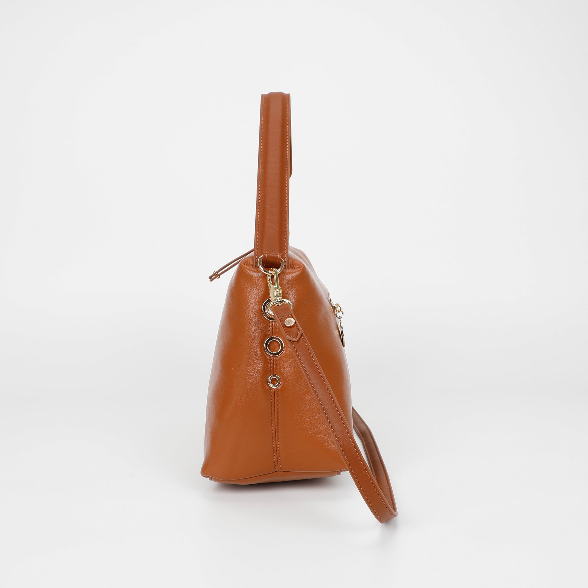 BORSA A SPALLA CON DETTAGLIO OCCHIELLI
