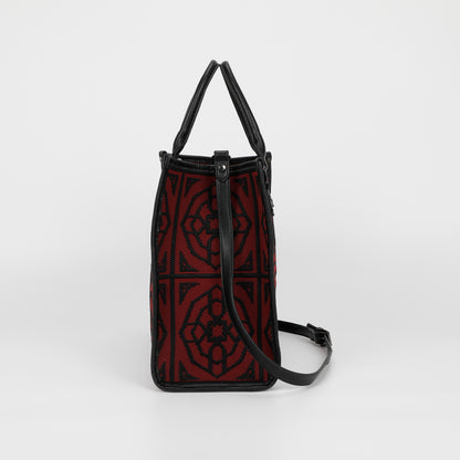 BORSA TOTE GRANDE CON DISEGNO RICAMATO