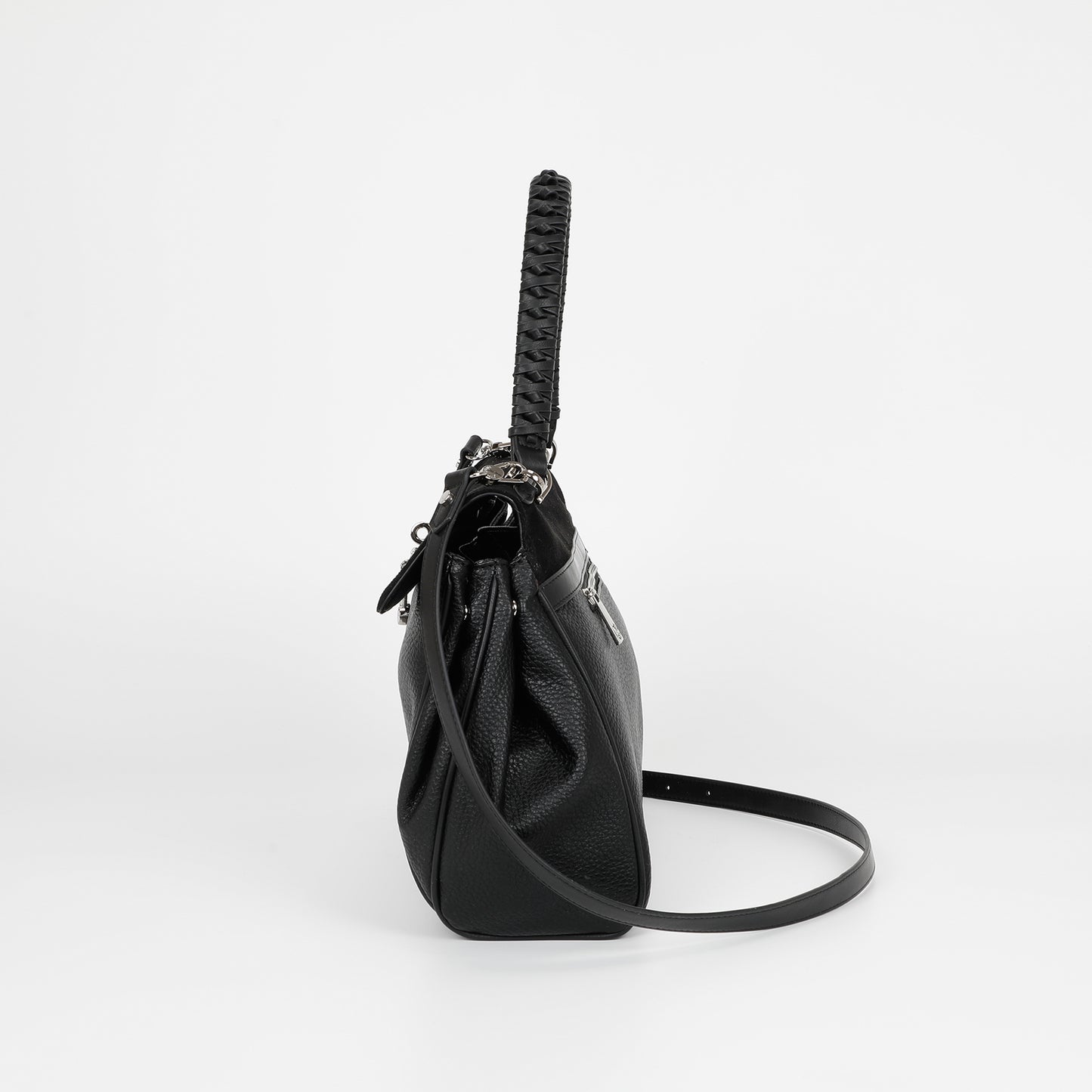 BORSA A SPALLA CON DETTAGLIO IN ECO SUEDE