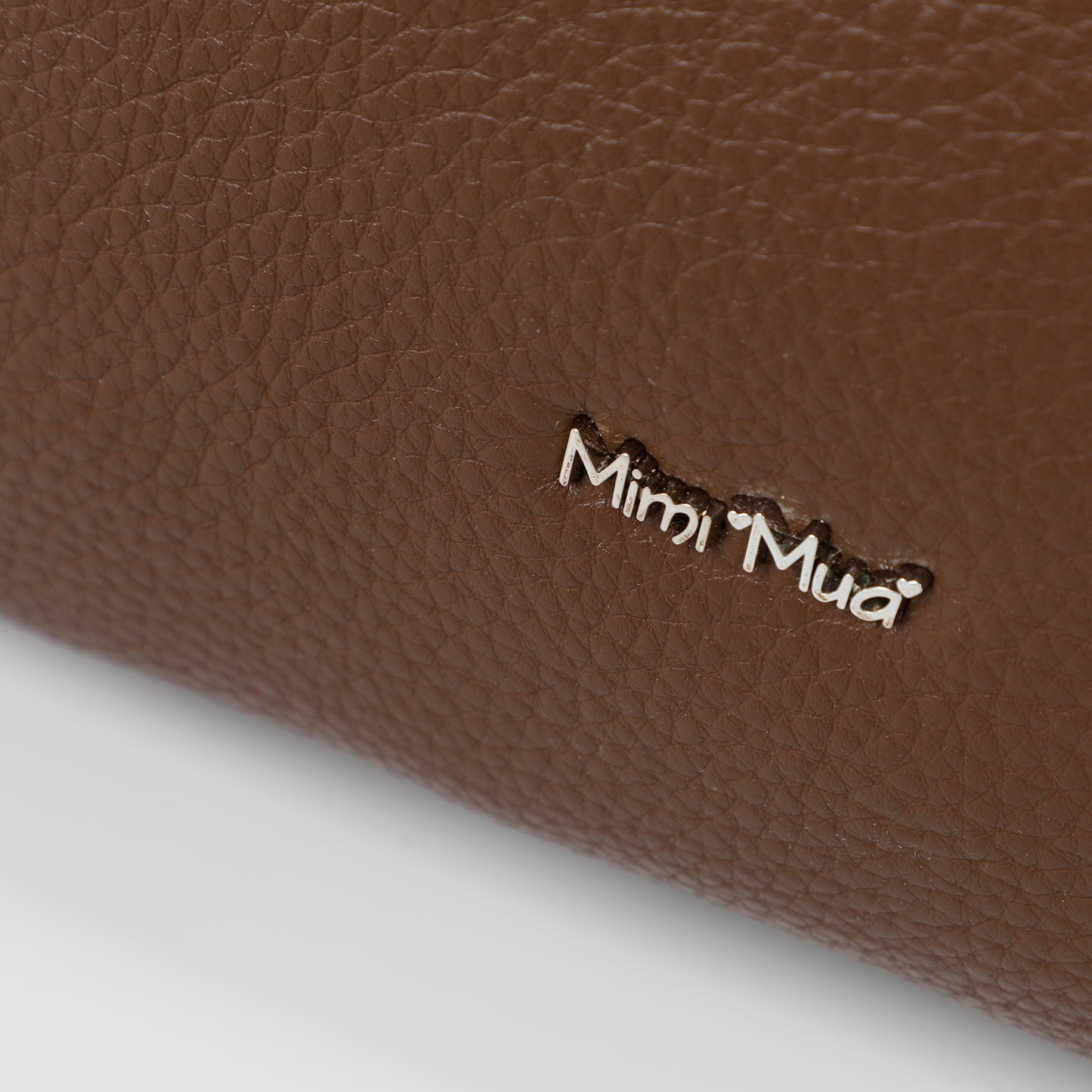 BORSA A SPALLA CON DETTAGLIO IN ECO SUEDE