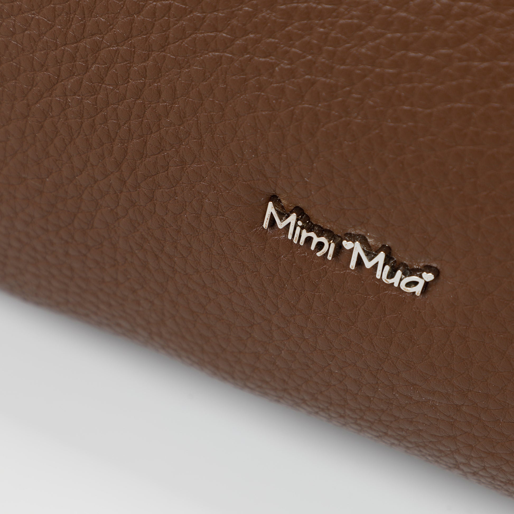 BORSA A SPALLA CON DETTAGLIO IN ECO SUEDE