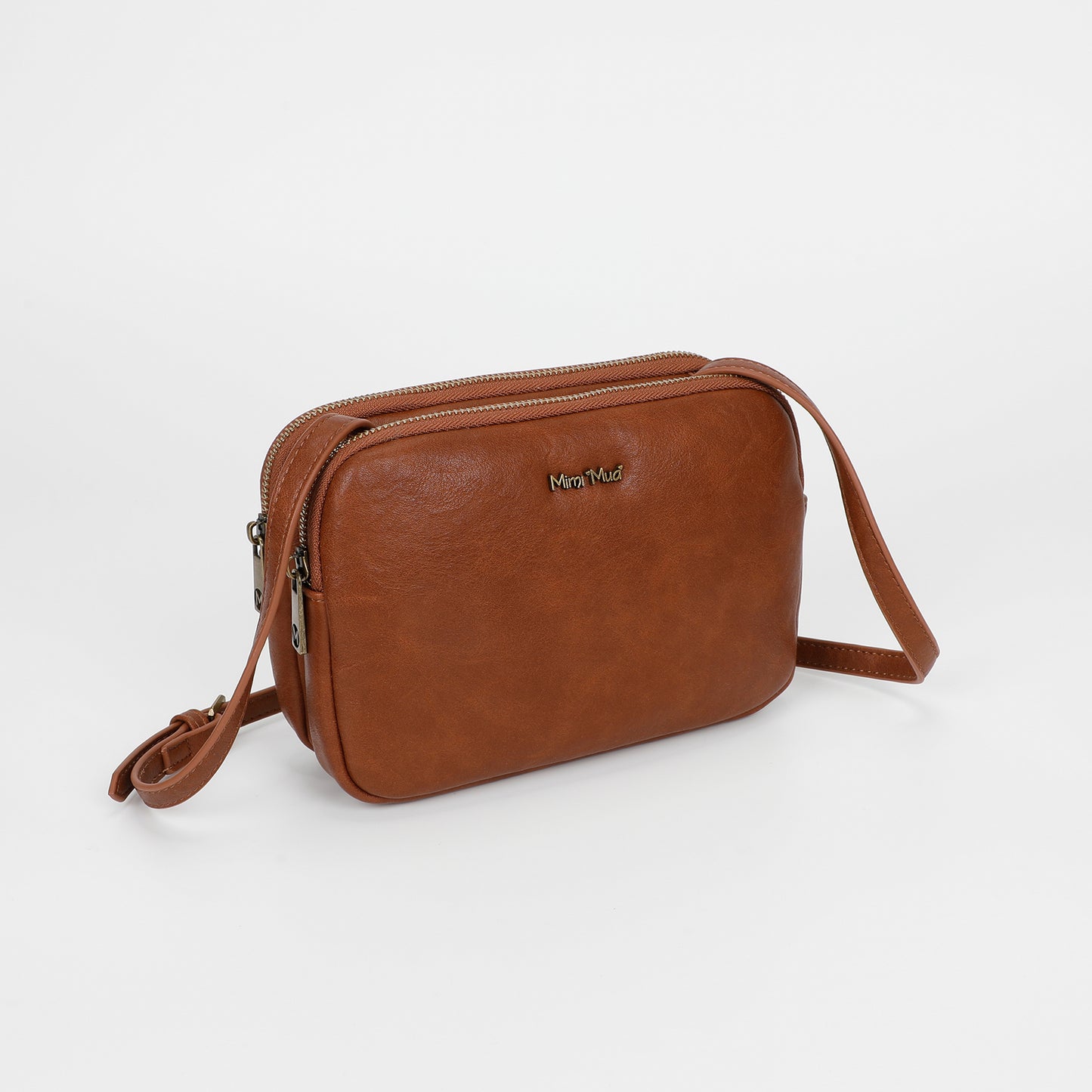 BORSA A TRACOLLA CON ACCESSORI IN OTTONE