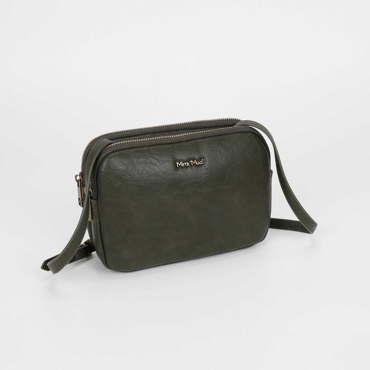 BORSA A TRACOLLA CON ACCESSORI IN OTTONE