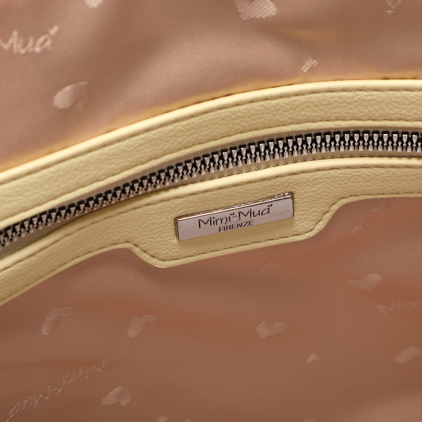 BORSA A SPALLA CON FIORI