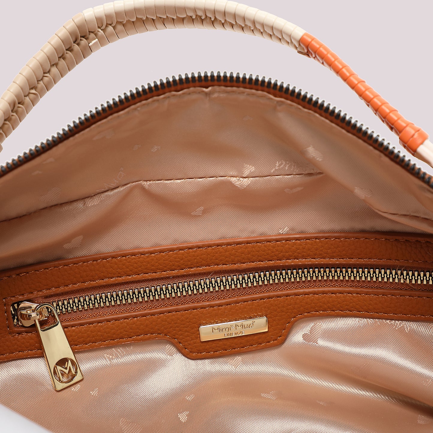 BORSA A BAULETTO CON MANICO INTRECCIATO