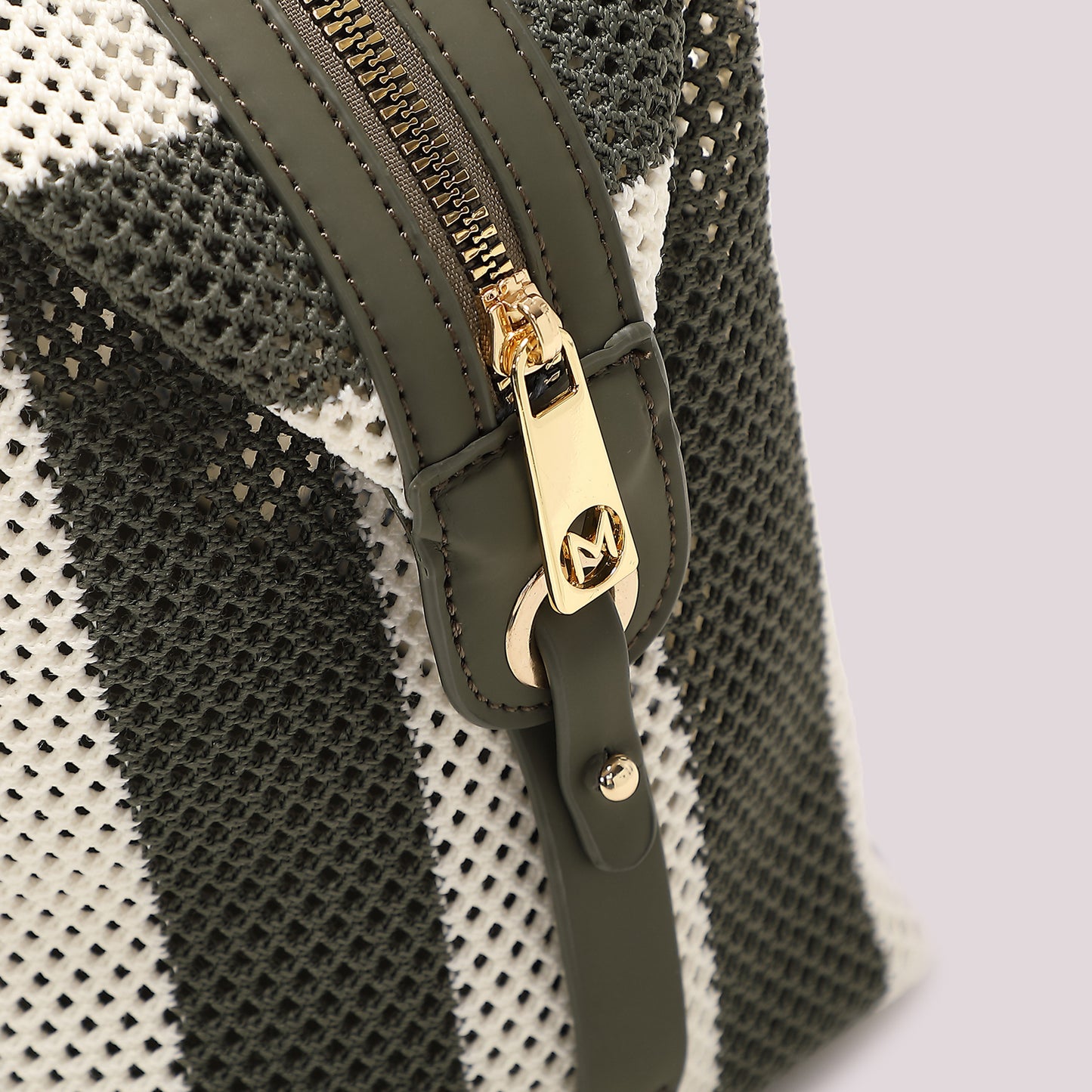 BORSA A BAULETTO IN RETE A RIGHE