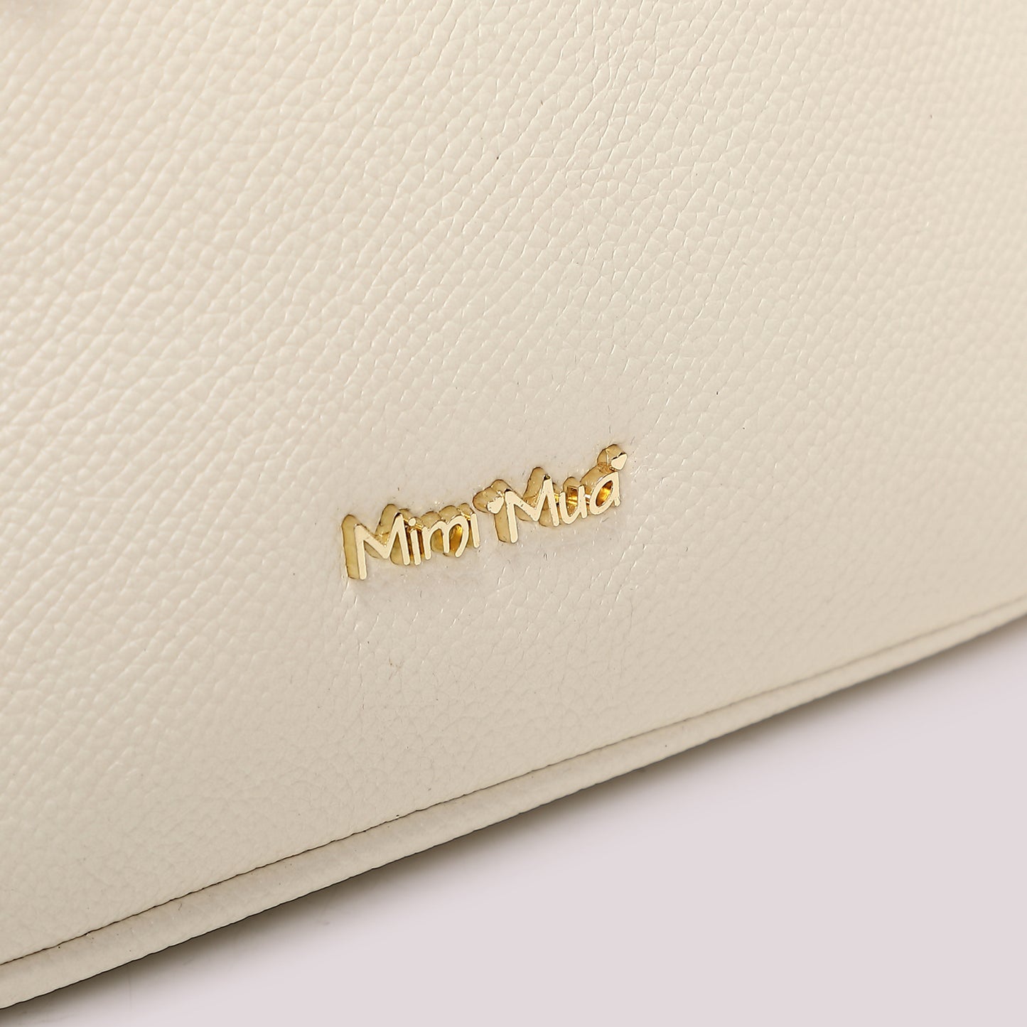 BORSA PICCOLA A TRACOLLA CON MANICI