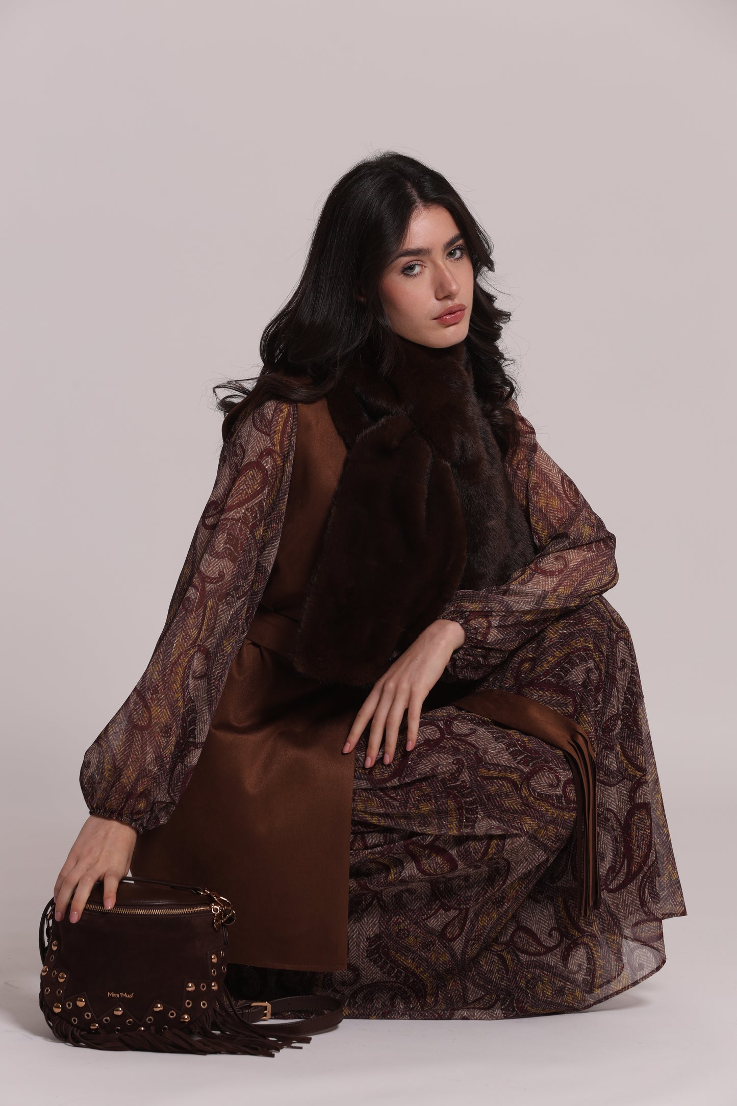 BORSA MARSUPIO CON FRANGE E BORCHIE