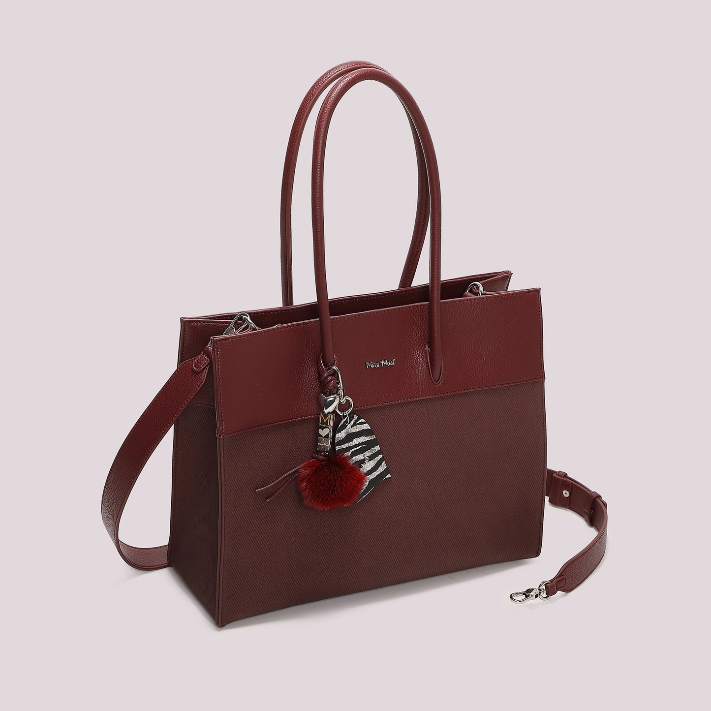 BORSA TOTE CON CHARM E CUORE