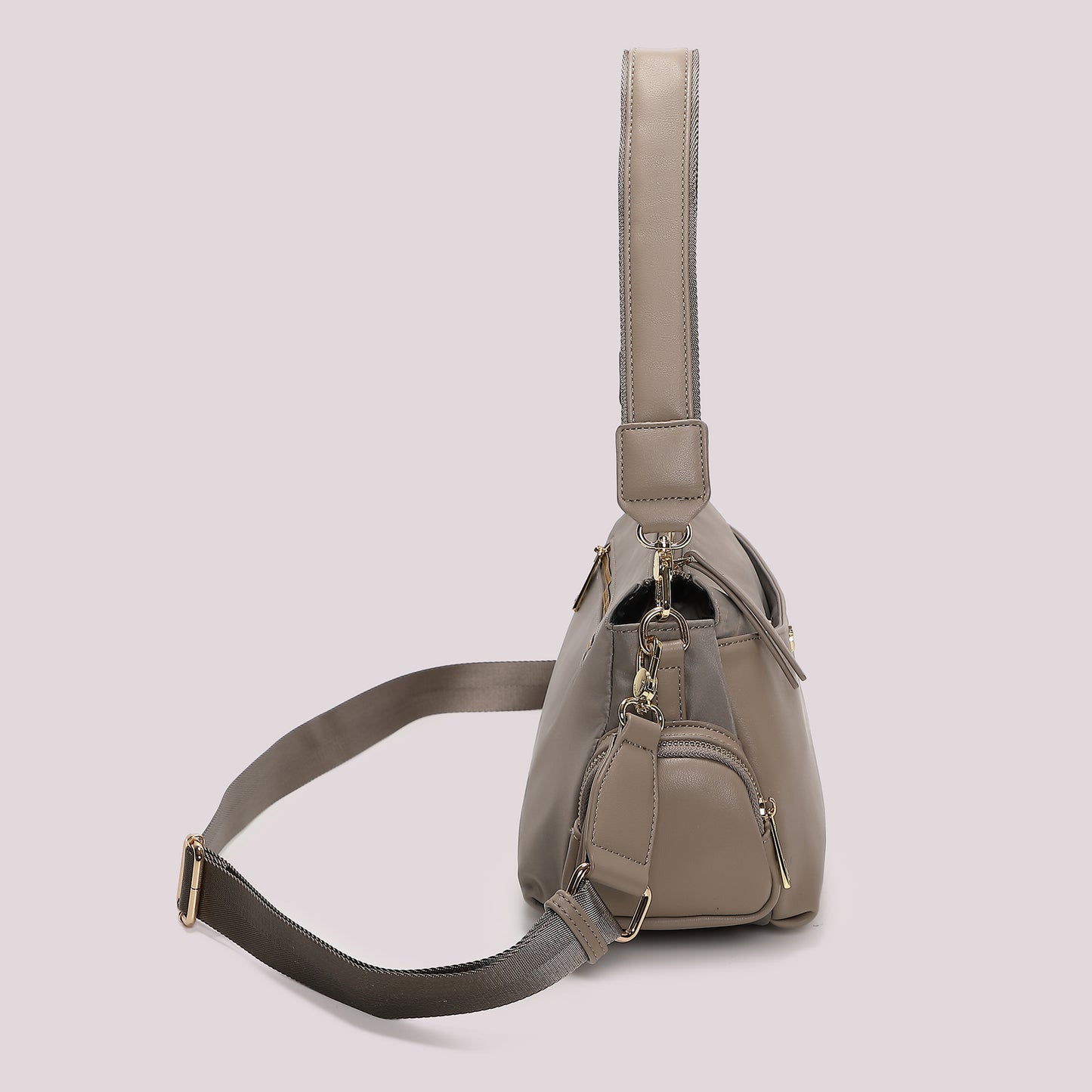 BORSA A TRACOLLA IN NYLON