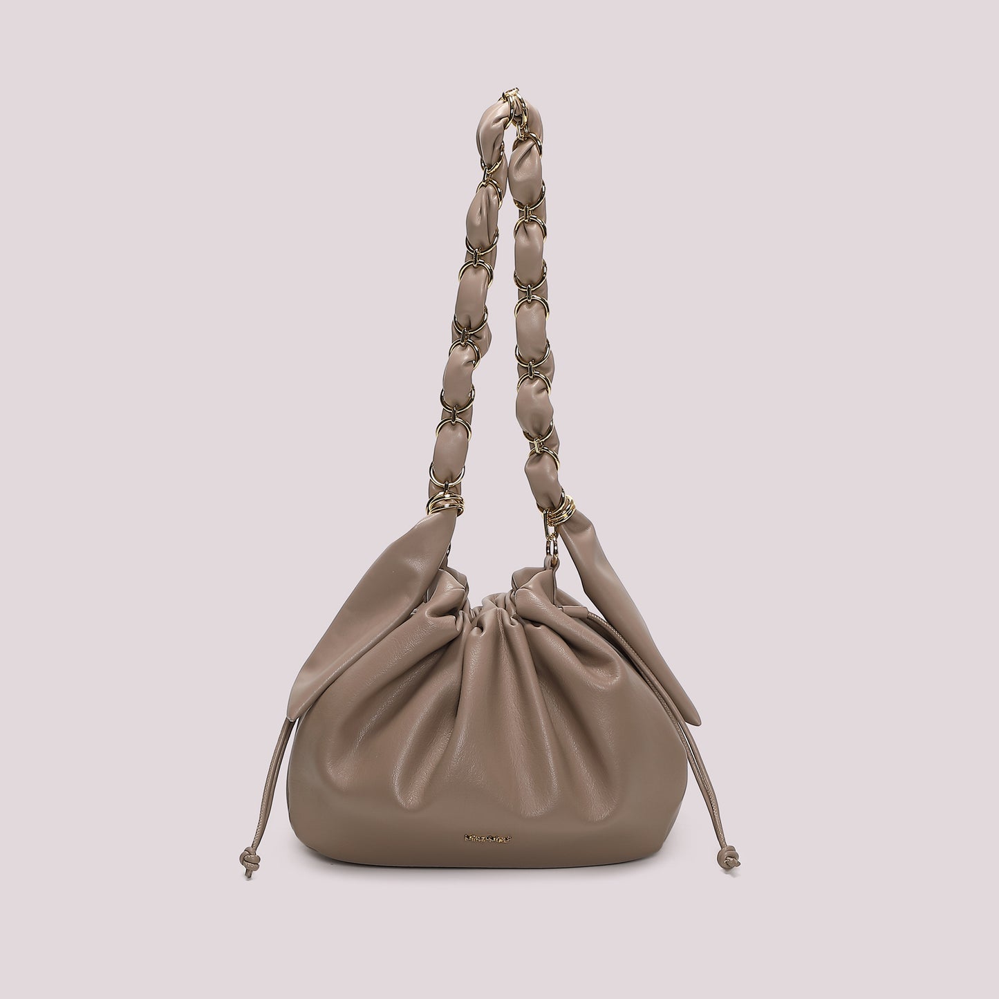BORSA A SPALLA CON CATENA SUI MANICI