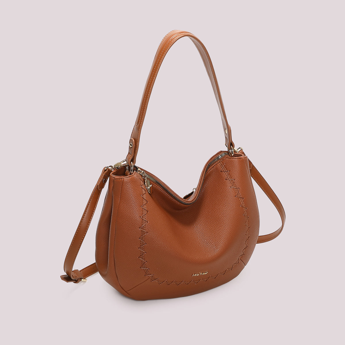 BORSA A SPALLA CON CUCITURE A VISTA