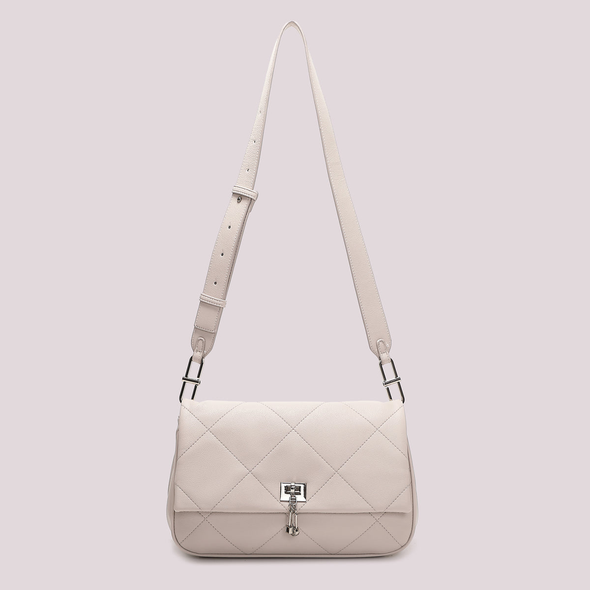 BORSA A SPALLA TRAPUNTATA CON PATTA