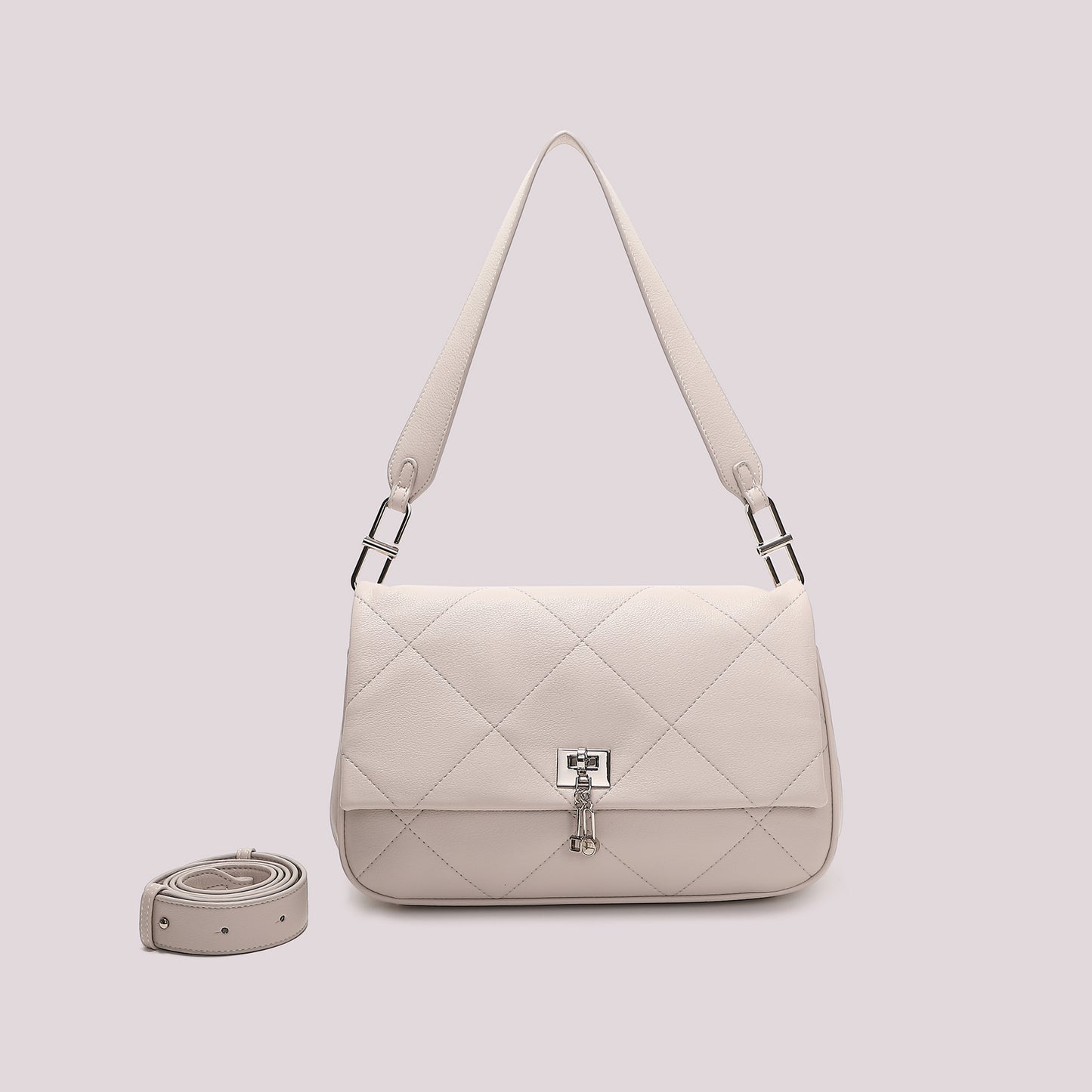 BORSA A SPALLA TRAPUNTATA CON PATTA