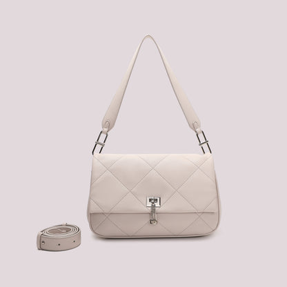 BORSA A SPALLA TRAPUNTATA CON PATTA