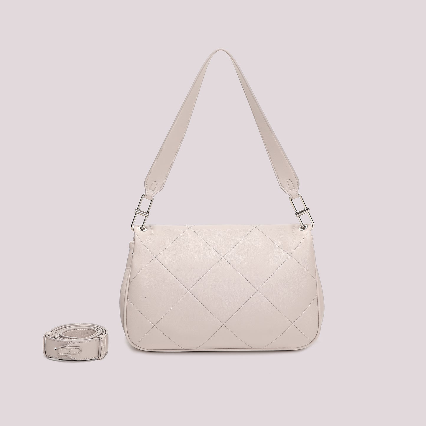 BORSA A SPALLA TRAPUNTATA CON PATTA