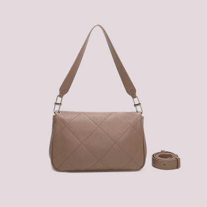 BORSA A SPALLA TRAPUNTATA CON PATTA