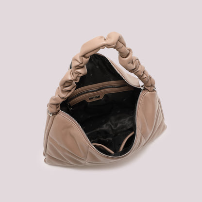 BORSA A SPALLA TRAPUNTATA