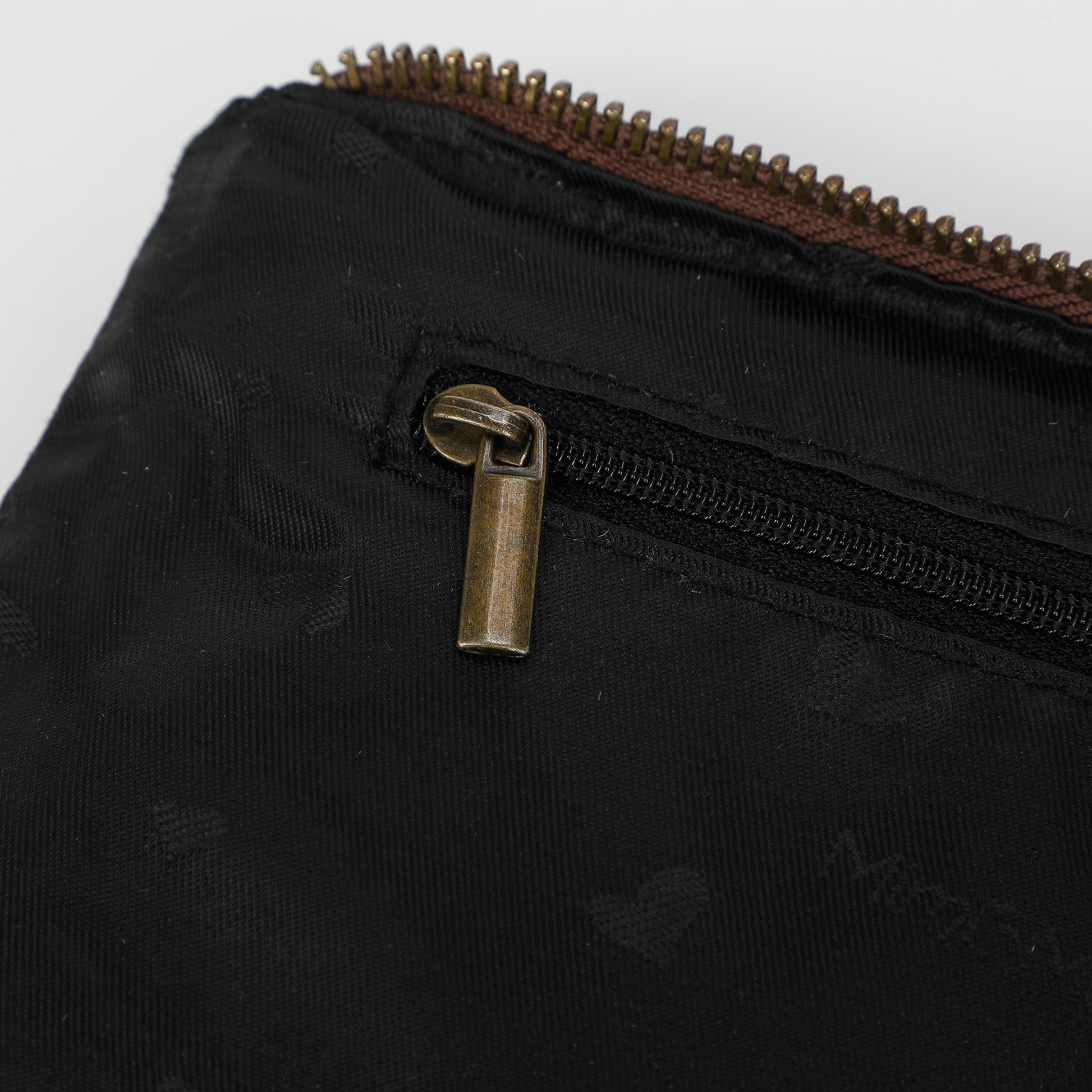 PORTAOGGETTI BASIC CON ACCESSORI IN OTTONE