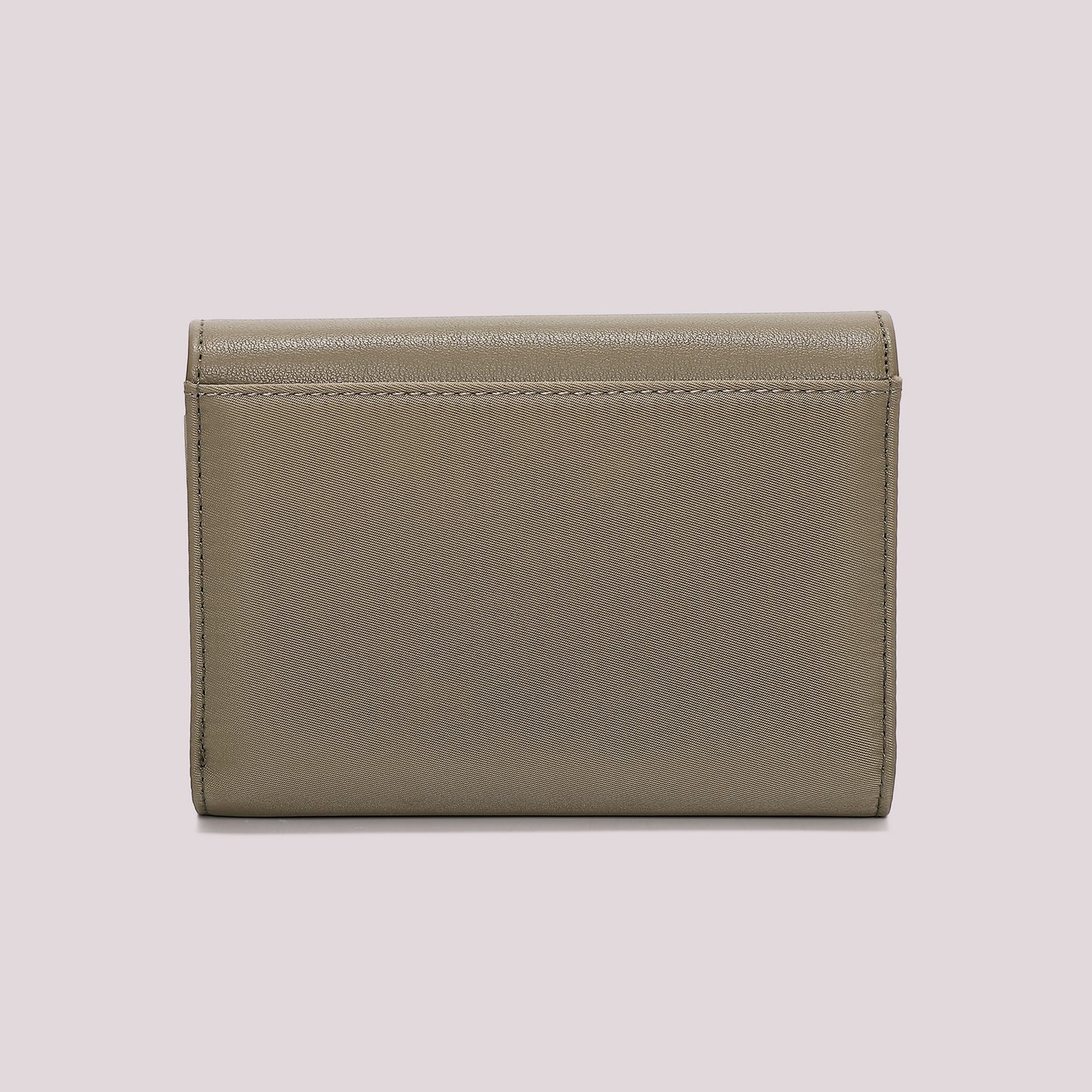 PORTAFOGLIO GRANDE IN NYLON CON PATTA