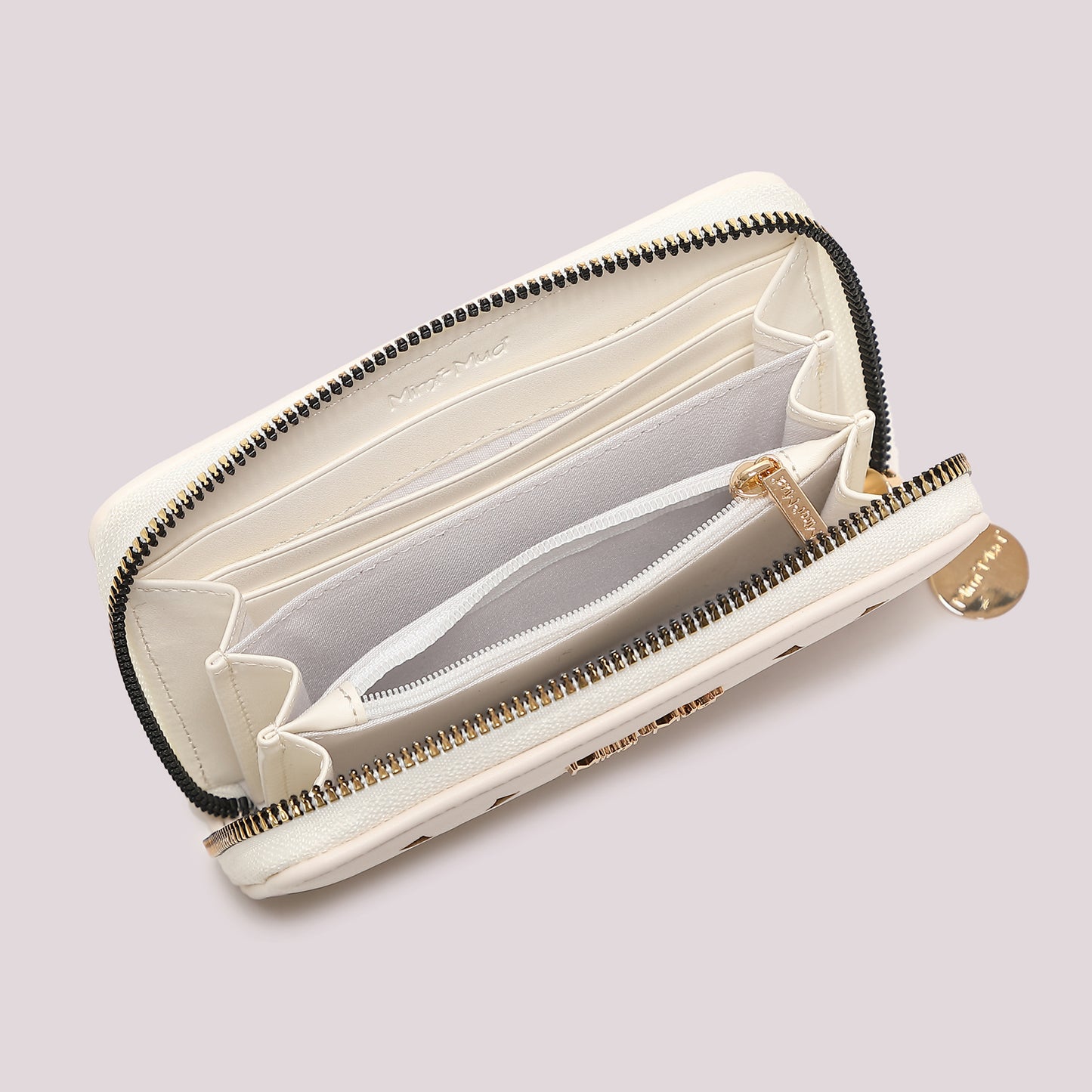 PORTAFOGLIO MEDIO MOTIVO TRAFORATO