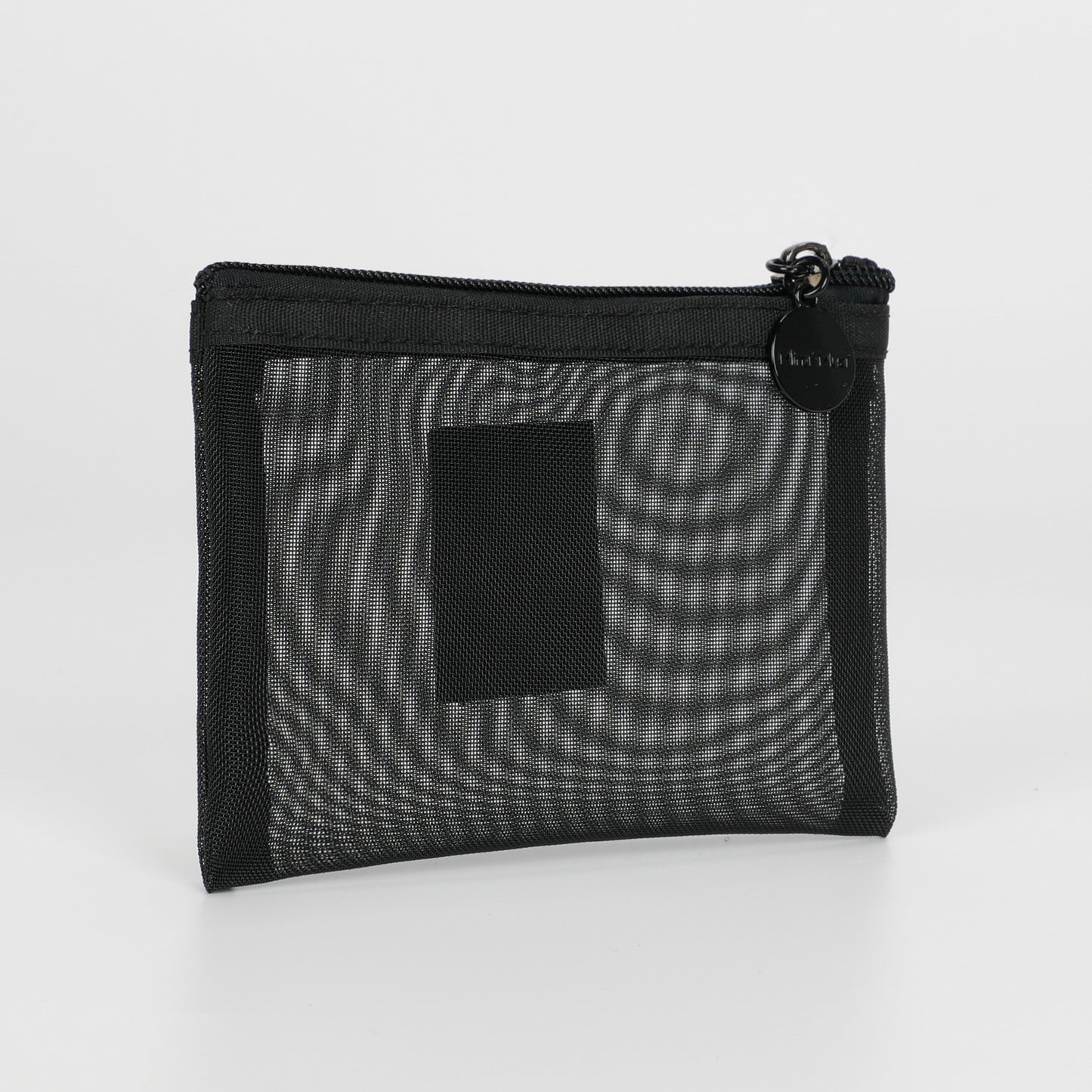 BEAUTY CASE BUSTINA IN RETE